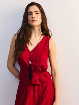 Блуза из вискозы с треугольным вырезом ZR2605012009-77 / Zarina