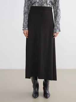 Beli Lastikli Kad?n Triko Etek