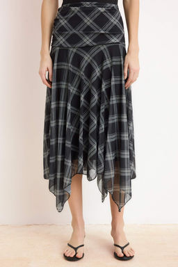 Cok Renkli Ekose Bask?l? Skater Asimetrik Etek Ucu Detayl? Esnek Orme Etek TWOAW26ET00037