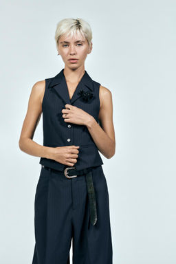 FITTED PINSTRIPED WAISTCOAT - Zara фото 2