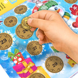 Книжка с наклейками Адвент-календарь. Снеговик, со стирающимся слоем, формат А4, 24 стр. - Буква-ленд фото 3