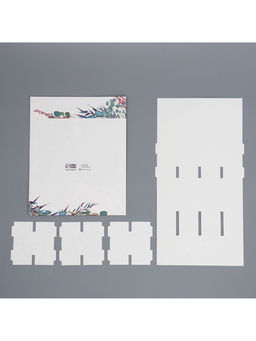 Цена за 5 шт. Коробка под 8 конфет и шоколад с ячейками, кондитерская упаковка, With Love 18×18×4 см