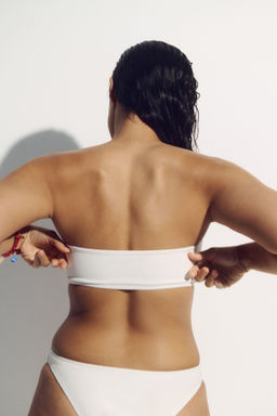 Top de bikini bandeau con relleno - H&m фото 5