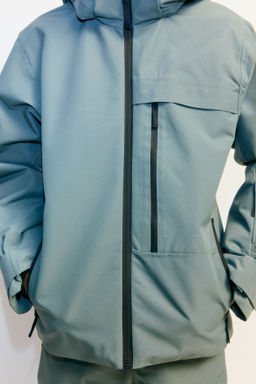 Chaqueta de esqu? acolchada con StormMove