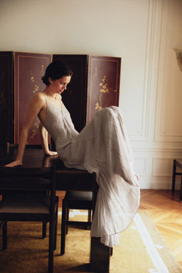 VESTIDO LARGO VISCOSA 100% ENCAJE / Gris - Zara фото 5