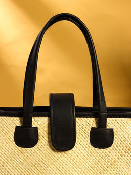 Сумка плетёная на застёжке из пандана, 41×16×50 см, бежево-чёрная