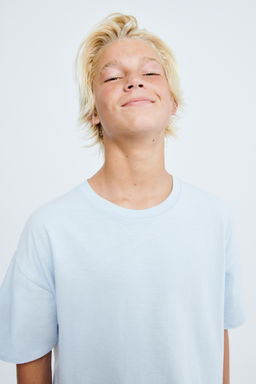 STORIESZ - CAMISETA LISA / Azul pastel