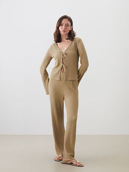 V Yaka Dokulu Kad?n H?rka