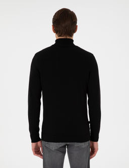 Siyah Slim Fit Yar_m Bal_k__ Yaka Triko Kazak