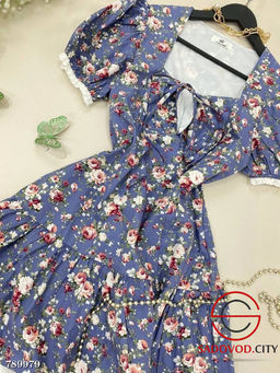 Женское платье в цветочек - Bruno фото 5