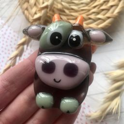 Брошь Бычок - 2