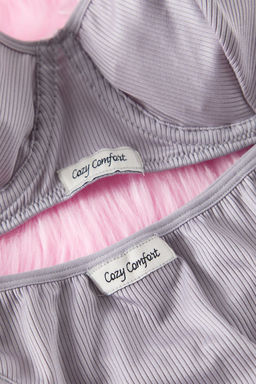 TRENDYOLMILLA Beyaz Fitilli Etiket Detayl? Ip Ask?l? Kaps?z Orme Ic Camas?r? Tak?m? THMSS24CC00029 фото 7