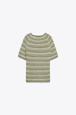 STRIPED TEXTURED KNIT SHORT SLEEVE TOP