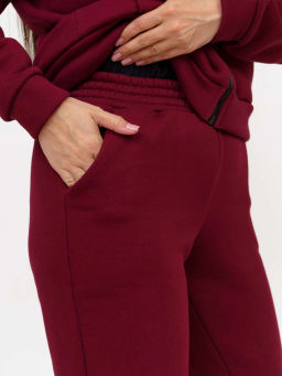 Костюм женский, цвет бордовый