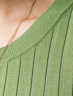 Джемпер тонкой вязки из вискозы с нейлоном