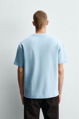 CAMISETA RELAXED FIT INTERLOCK /04 / Azul claro