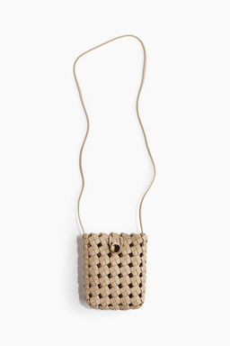 Bolso portamovil trenzado