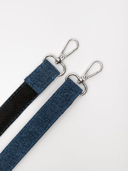 V96 00 72 Сумка женская