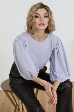 Блузка с пышными рукавами