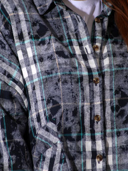 Женская рубашка в клетку больших размеров - Almond фото 4