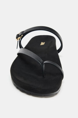 SANDALIA PLANA TIRAS PIEL / Negro - Zara фото 5