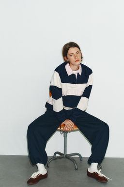 STRIPED POLO NECK SLOGAN SWEATSHIRT - Zara фото 4