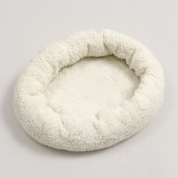 Лежанка для собак и кошек Уют, мягкий мех, 45 х 35 х 11 см, молочный - Пижон фото 6