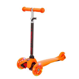 Самокат трехколесный