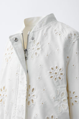 CAZADORA BORDADO SUIZO / Blanco - Zara фото 6