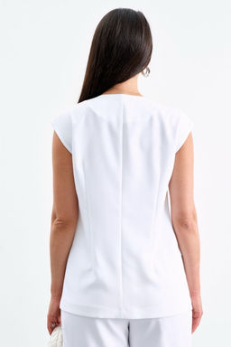 Костюм LISSANA 5016 белый