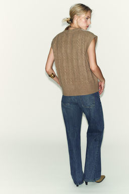 CABLE KNIT WAISTCOAT TOP - Zara фото 5