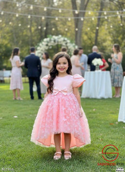 Платье для девочки нарядное