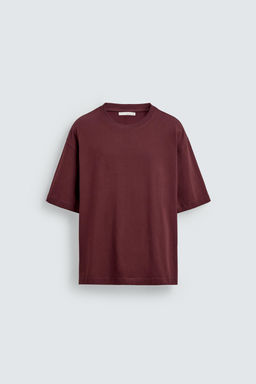 CAMISETA RELAXED FIT BORDADO / burdeos/crudo