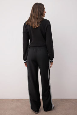 Siyah Yan? Serit Detayl? Beli Lastikli Wide Leg/Genis Paca Kumas Pantolon TWOAW26PL00054