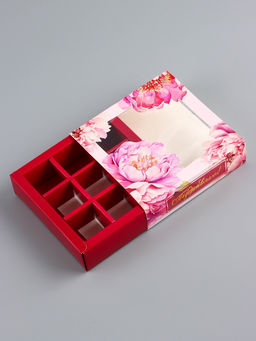 Цена за 5 шт. Коробка для конфет с обечайкой 9 шт. Поздравляю, 13.7?13.7?3.5 см