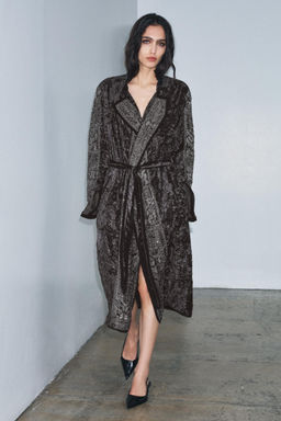 ZW COLLECTION LIMITED EDITION EMBROIDERED VELVET KIMONO