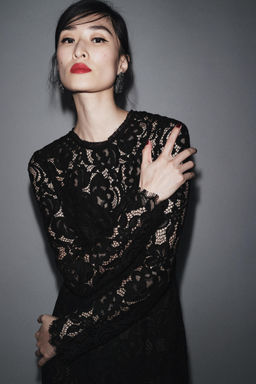 ZW COLLECTION LIMITED EDITION LACE MIDI DRESS - Zara фото 2