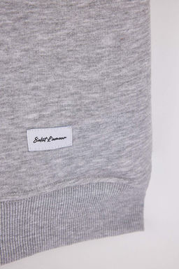 Gri Melanj Relaxed Kal?p Kolsuz Brode ve Dokuma Etiket Detayl? Orme Bluz TWOSS26BZ00233