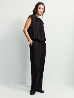 Футболка со сборкой с модалом в составе / Zarina