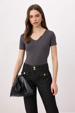 Antrasit D_z Fitted Ka__k Yaka Standart Kol Crop Pamuk Ribana _rme T-Shirt TWOSS26TS00203 - Trendyolmilla фото 2