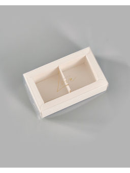 Цена за 5 шт. Коробка для 2 конфет с ячейками With love, 10×6×3 см