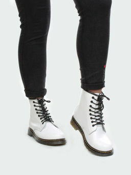 B6019-2 WHITE Ботинки демисезонные женские (натуральная кожа)