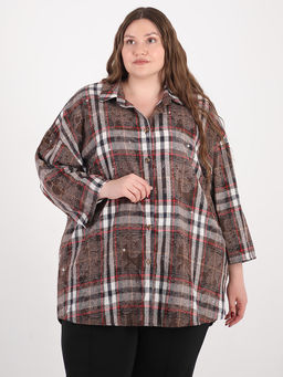 Рубашка в клетку со стразами коричневая