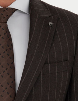 Коричневый зауженный костюм - Cacharel фото 7