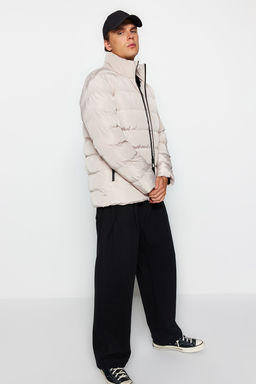 TRENDYOL MAN Siyah Regular Fit Ruzgara ve Suya Dayan?kl? Sisme Mont TMNAW23MO00096 - Trendyolmilla фото 4