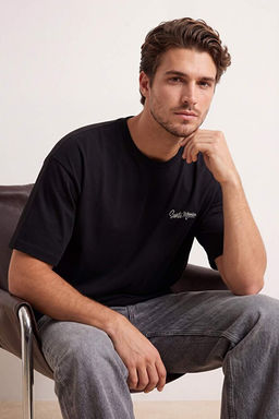 Siyah Oversize/Geni_ Kesim Nak__l_ Kal_n _nterlok T-Shirt TMNSS26TS00037