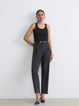 Beli Kemerli Cigarette Kad?n Pileli Pantolon