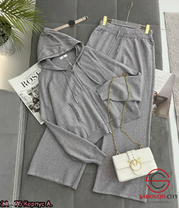 Спортивный женский костюм - Bruno фото 2