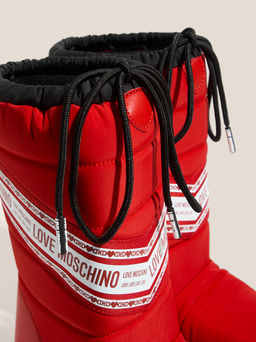 Женские дутики LOVE MOSCHINO SKI BOOT