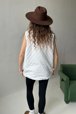 Жилет стеганый HOME109/02/Бежевый, коричневый